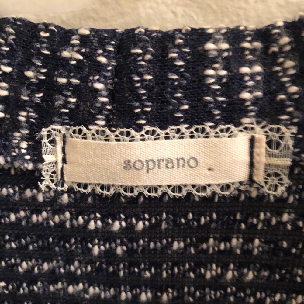 Sweater - Picture 2 of 4
